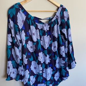 BP. Off the shoulder peony shirt
